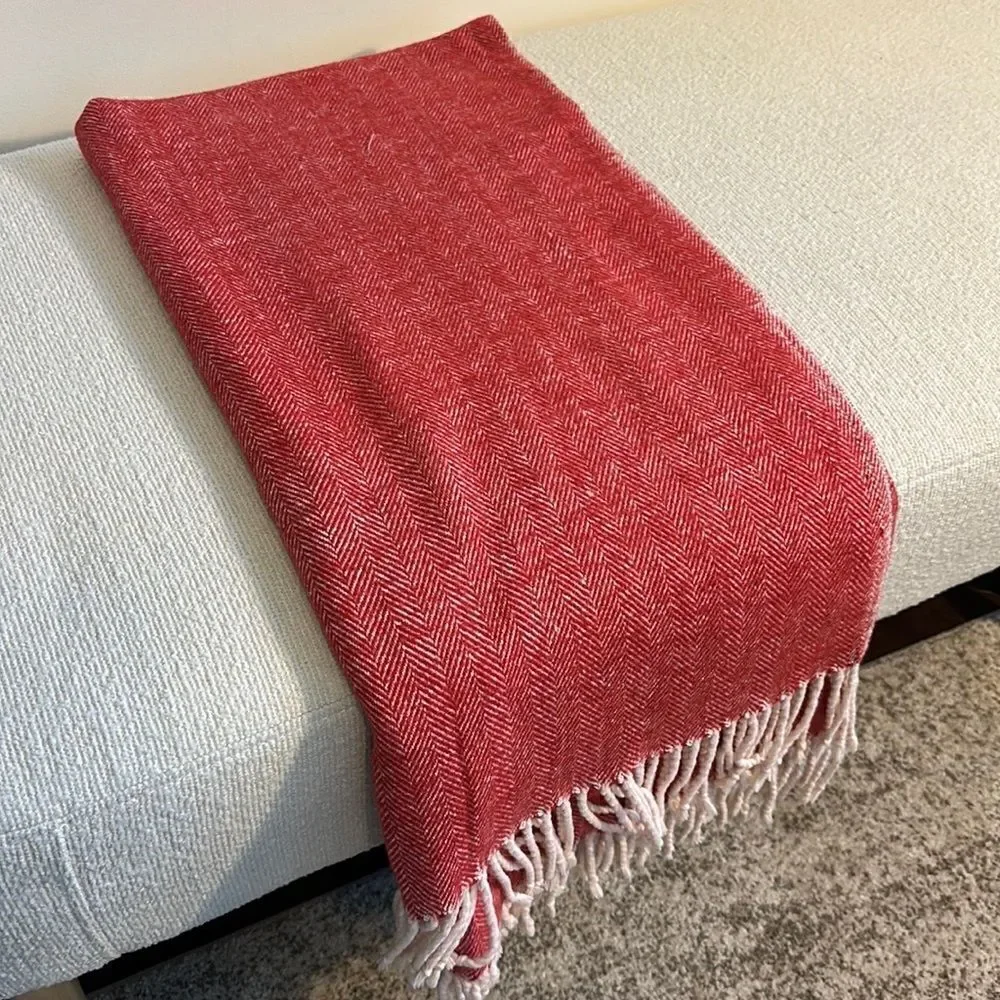Pillow & Throw Decor Bundle - Picture 8 of 9
